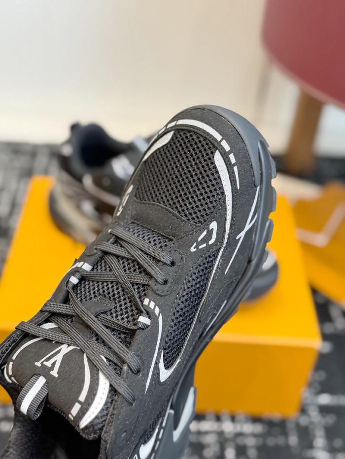 LV sneakers L0000854