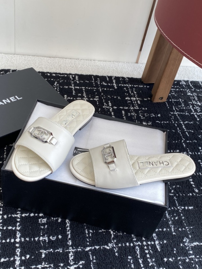 Chane* Sandal CS33