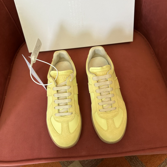 MAISON MARGIELA CALFSKIN S57WS0250