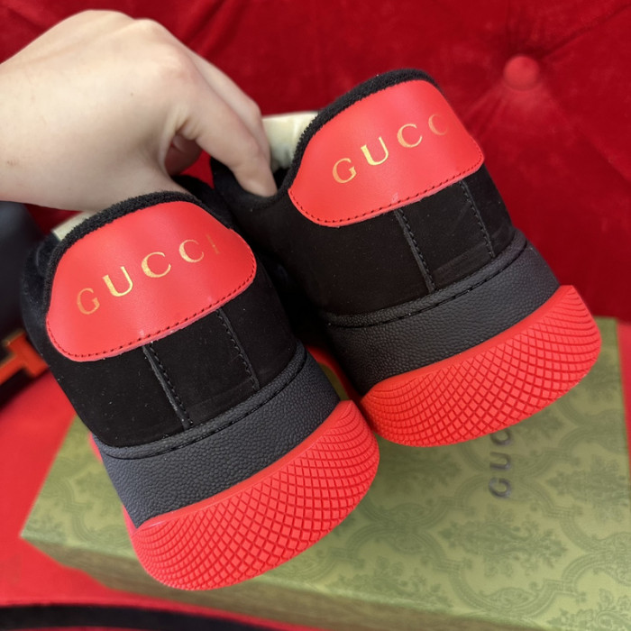 GUCC* SNEAKER GC158