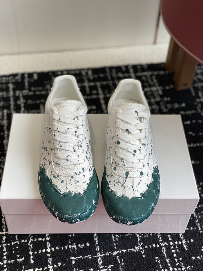MAISON MARGIELA CALFSKIN S57WS0337