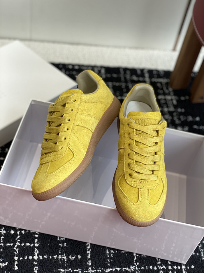 MAISON MARGIELA CALFSKIN S57WS0328