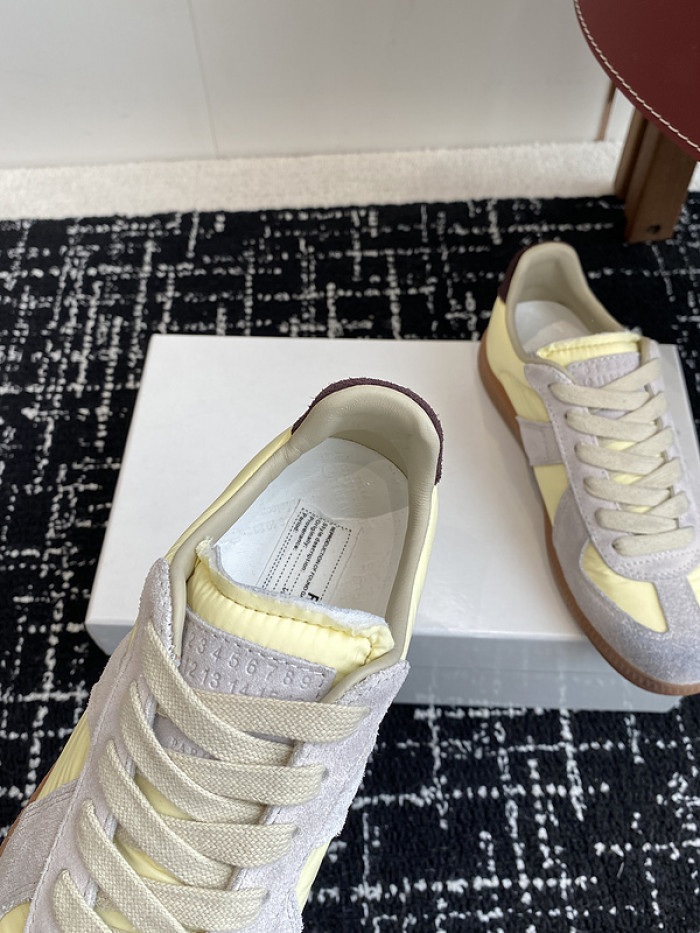 MAISON MARGIELA CALFSKIN S57WS0308